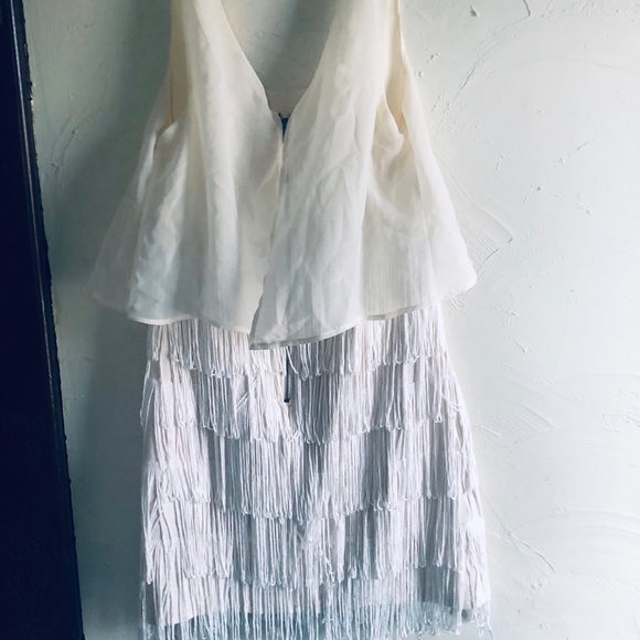 🤍White Fringe Dress🤍 - Picture 4 of 4